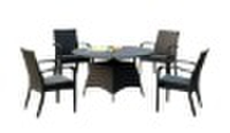 Rattan Outdoor/Patio Furniture Set