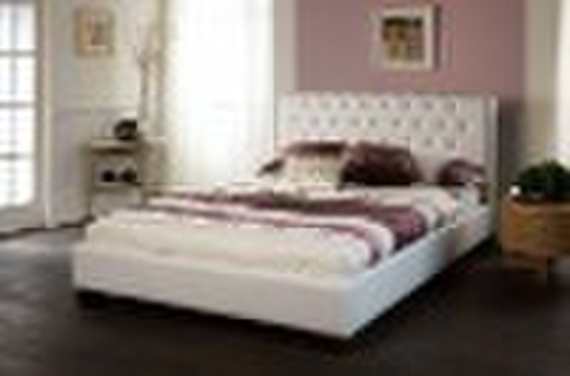 Leather bed B1019