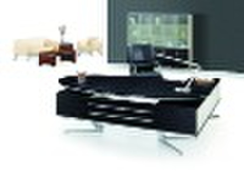 Black Oak Wood Executive Desk A2012