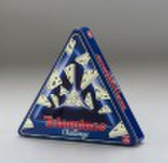 Triangle game tin