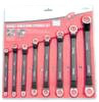 Doiuble ring wrench set