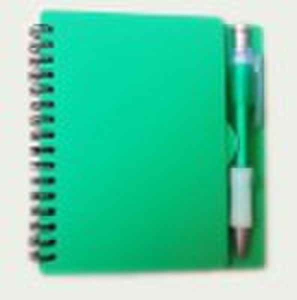 Notebook mit Stift