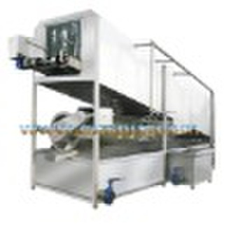Poultry cage cleaning and sterilizing machine