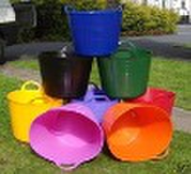 Household plastic bucket