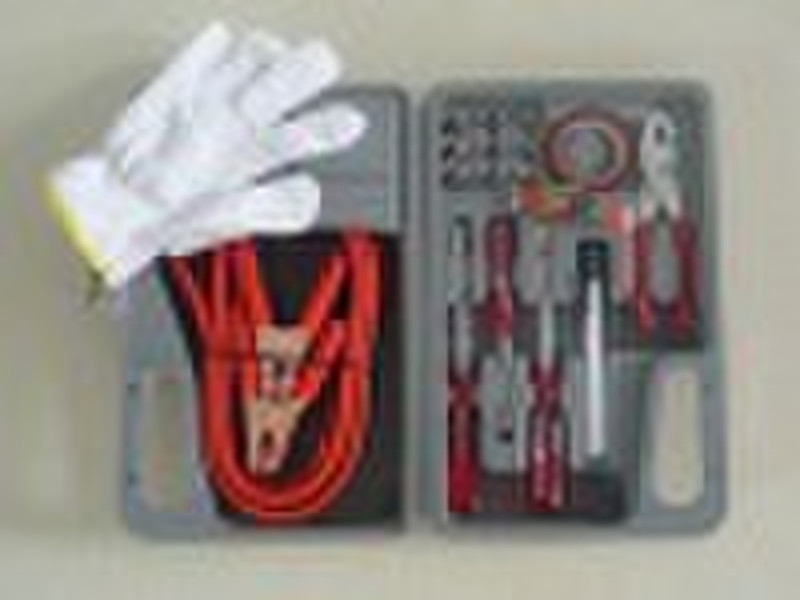 Auto Roadside Emergency Kits