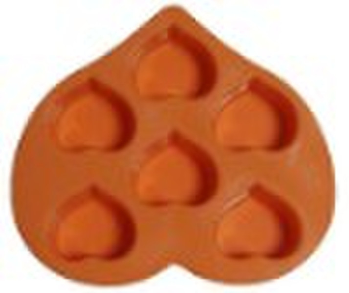 Silicone heart cake mould