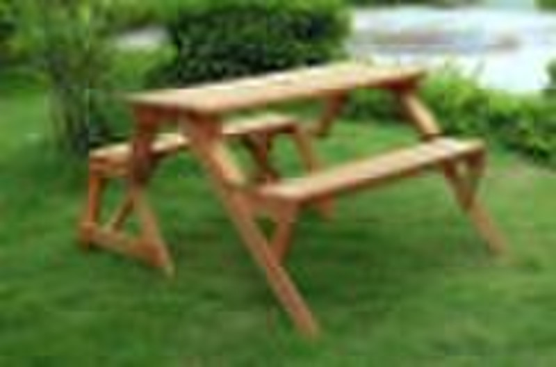 木头野餐桌