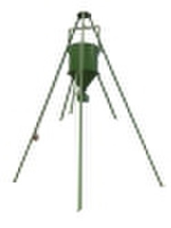 TRI-POD Deer Feeder with hand winch