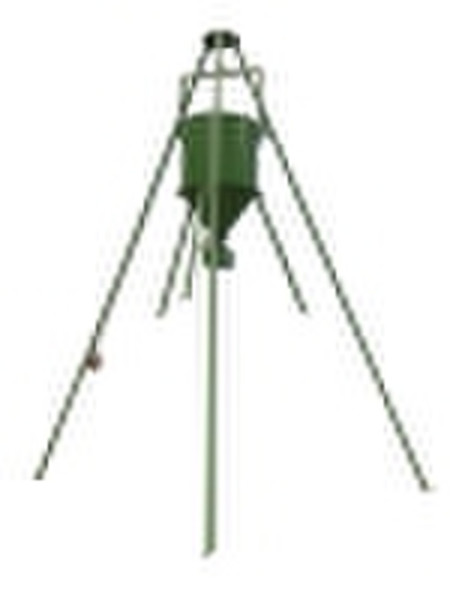 TRI-POD Deer Feeder mit Handwinde