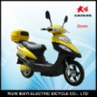 Strom: 500W electric scooter equiped with pedals