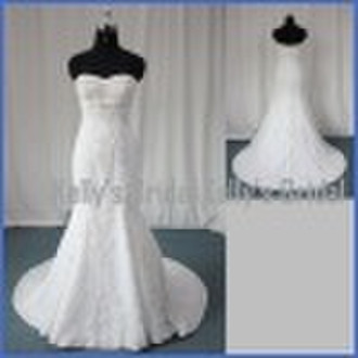 2010 Elegant Sweetheart Strapless Lace Weddingl Go