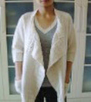 妇女的白色毛衣