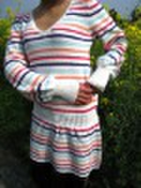 妇女'；s长袖子上的套衫