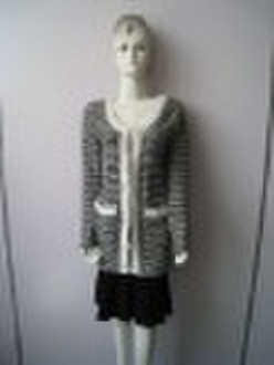 妇女'；s色毛衣