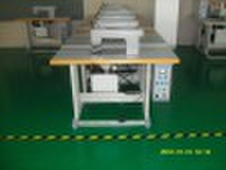 Ultrasonic lace machine