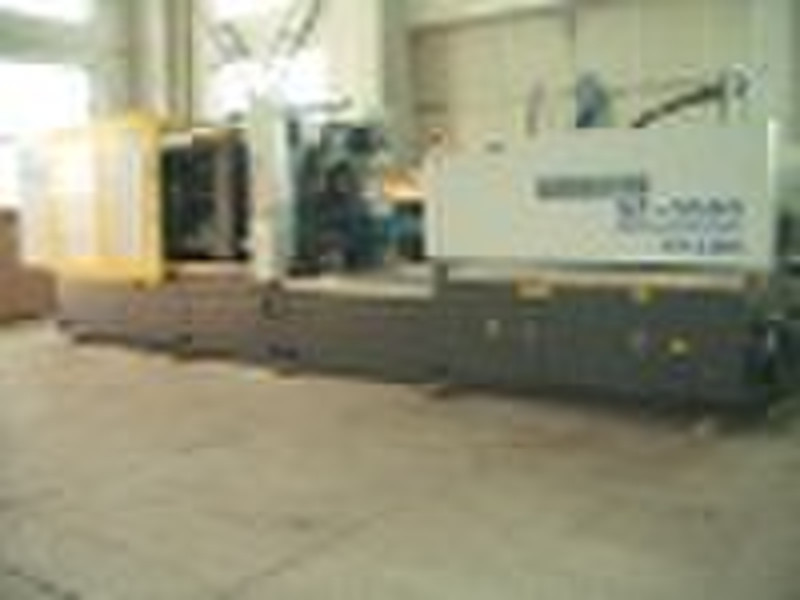 plastic molding machine