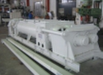 Extruding mixer