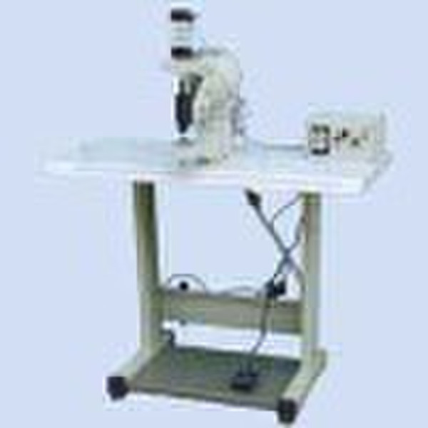 Full automatic four claws nail riveting machine