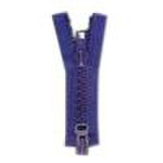 No. 8 Plastic Open-End Two-Way Zipper