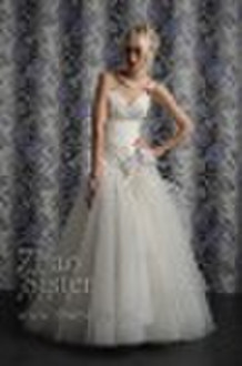 wedding dress with straps