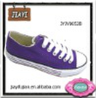 girl canvas shoe