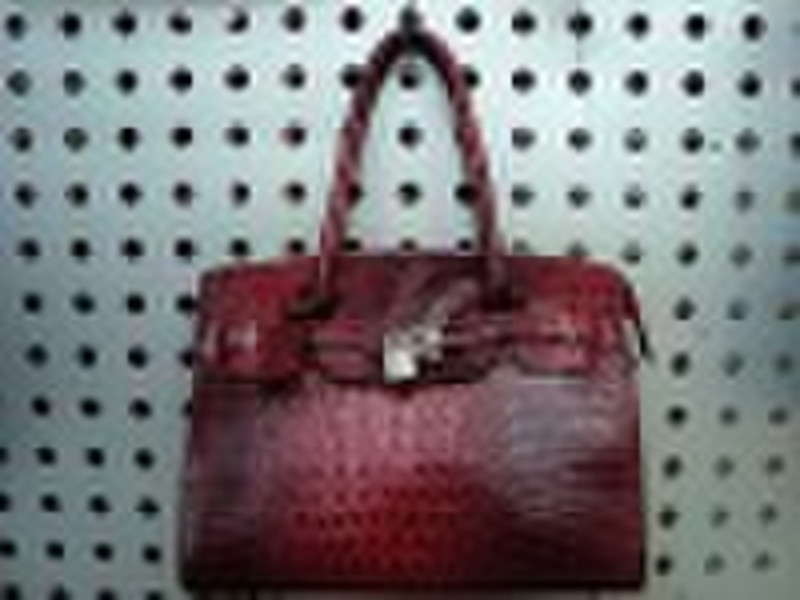 2011 DESIGNER HANDBAG