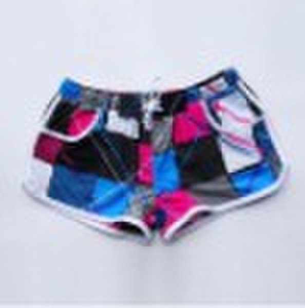 Lady's fashion beach shorts