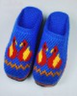 Handicraft wool slippers