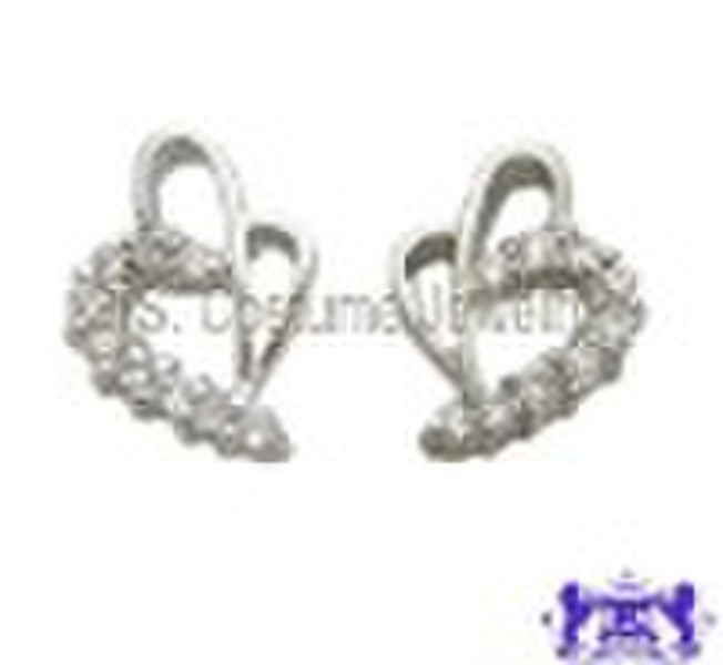 Fashion alloy earring