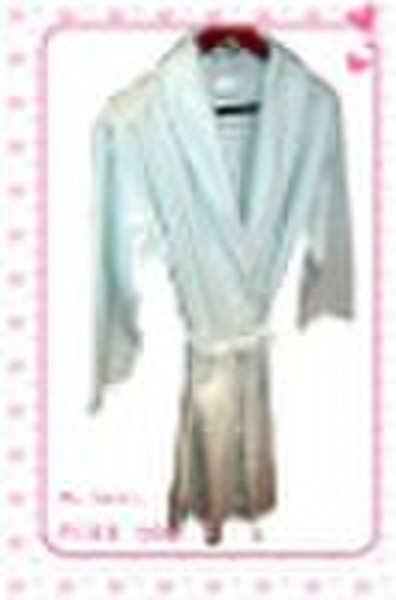 Ladies'   fleece bathrobe