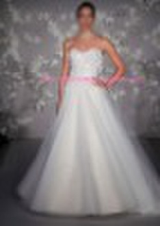 8014 Ivory Tulle formal bridal ball gown, straples