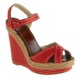 阿尔梅里亚-红色时尚鞋
