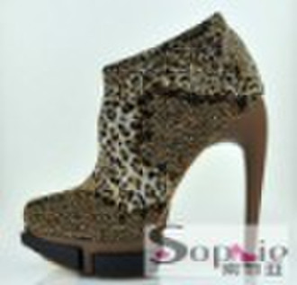 2010 New Fashion Leopard Grain Lady's Boots+14