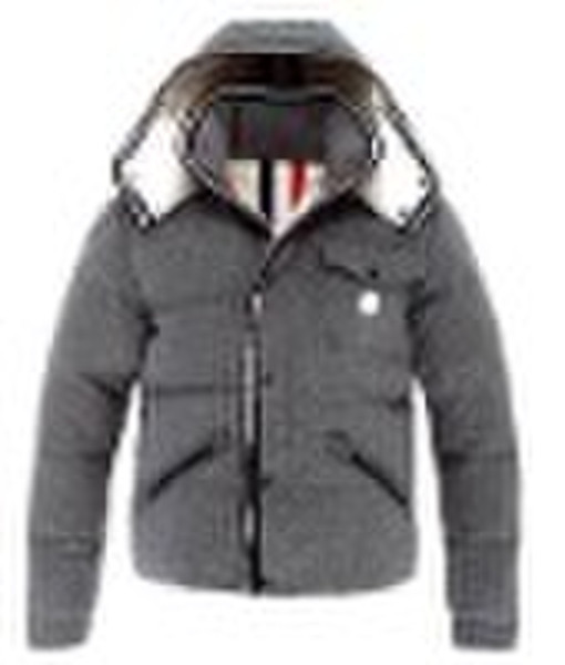 8 Moncler Wintermäntel