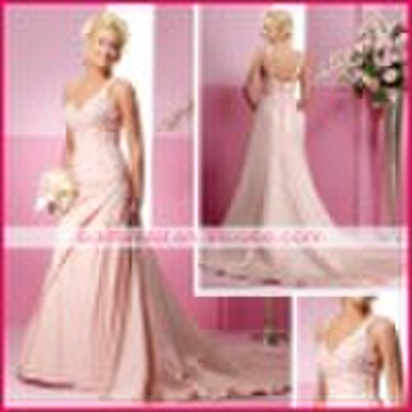 Simple and elegant A-line/princess V neckline slee