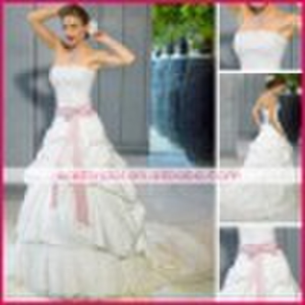 Elegant   A-line/princess strapless neckline  taff