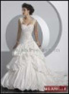 Luxury A-line Splendid Wedding Dress with Strap