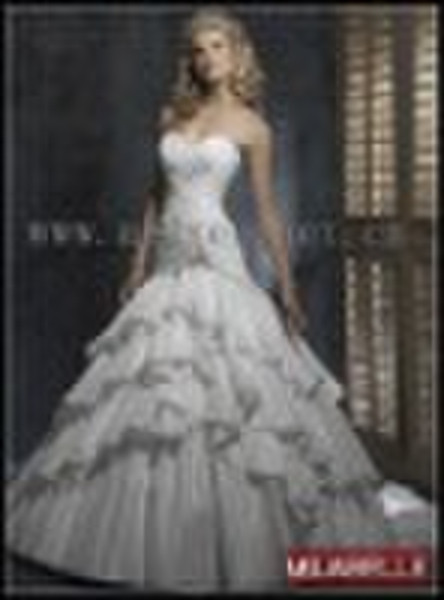 Sweetheart neckline Ball Gown Style Wedding Dress