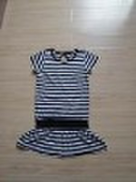 girl T-shirt