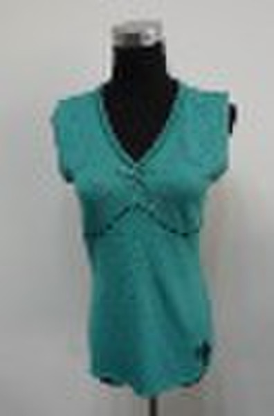 ladies' knitted pullover