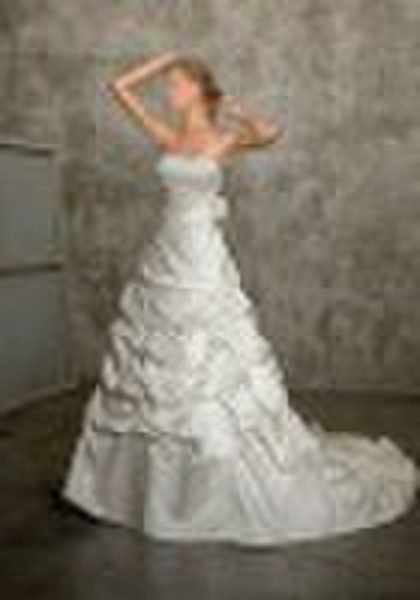 bridal gown 2536