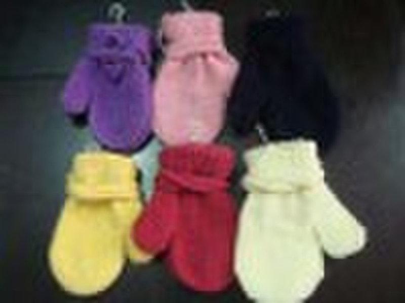 fashion woolen mittens and gloves