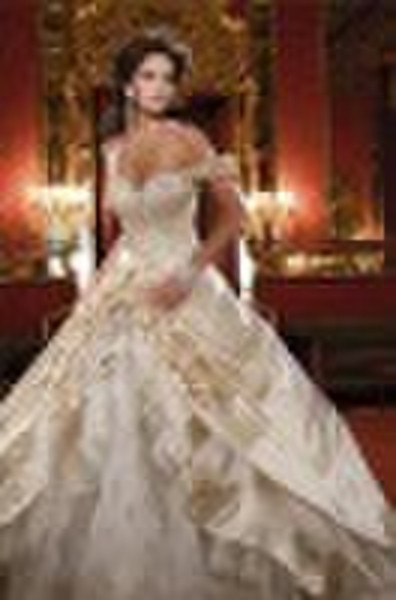 Collection luxurious bridal gown BS398