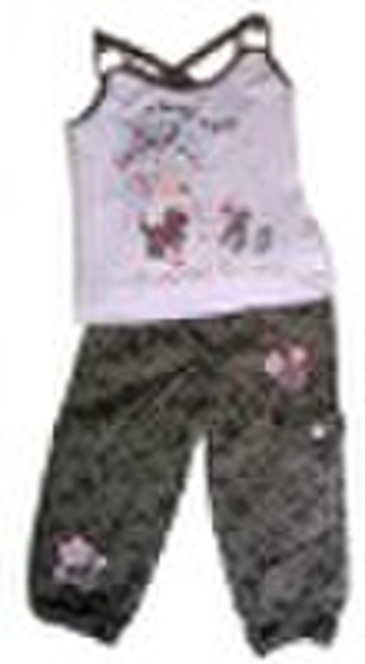 girl`s summer wear