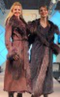 LADY'S FUR COAT (ELS-457)