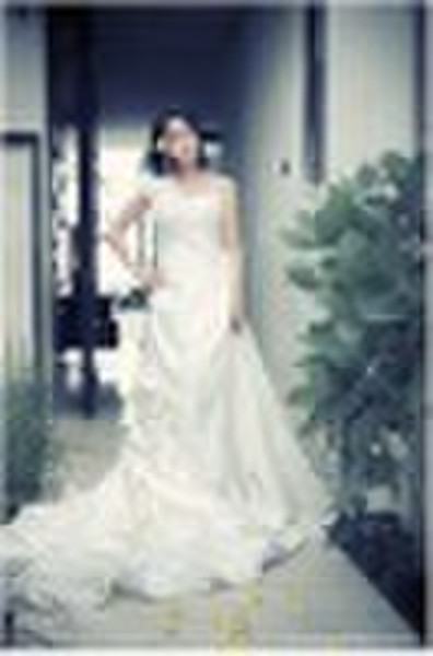 Newest lady's fashion wedding dress