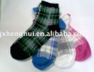 WOMEN'S  SOCKS