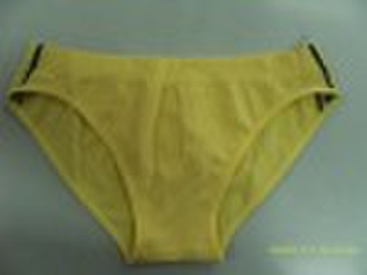 Ladies' briefs