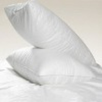 Hotel polyester pillow