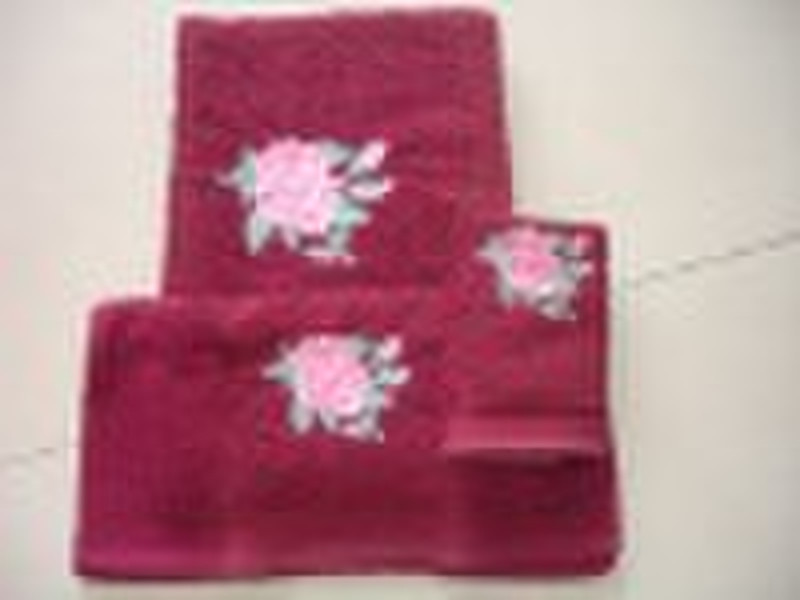 embroidery towel set